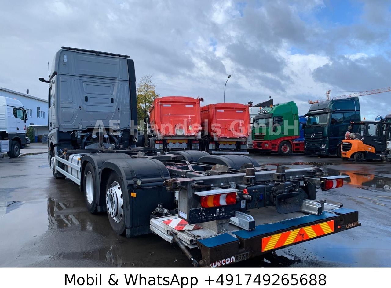 Mercedes-Benz Actros V 2545 GigaSpace BDF LL*Retarder/LBW/L+L - Containerwagen/ Wechselfahrgestell LKW: das Bild 4 Mercedes-Benz Actros V 2545 GigaSpace BDF LL*Retarder/LBW/L+L - Containerwagen/ Wechselfahrgestell LKW: das Bild 4