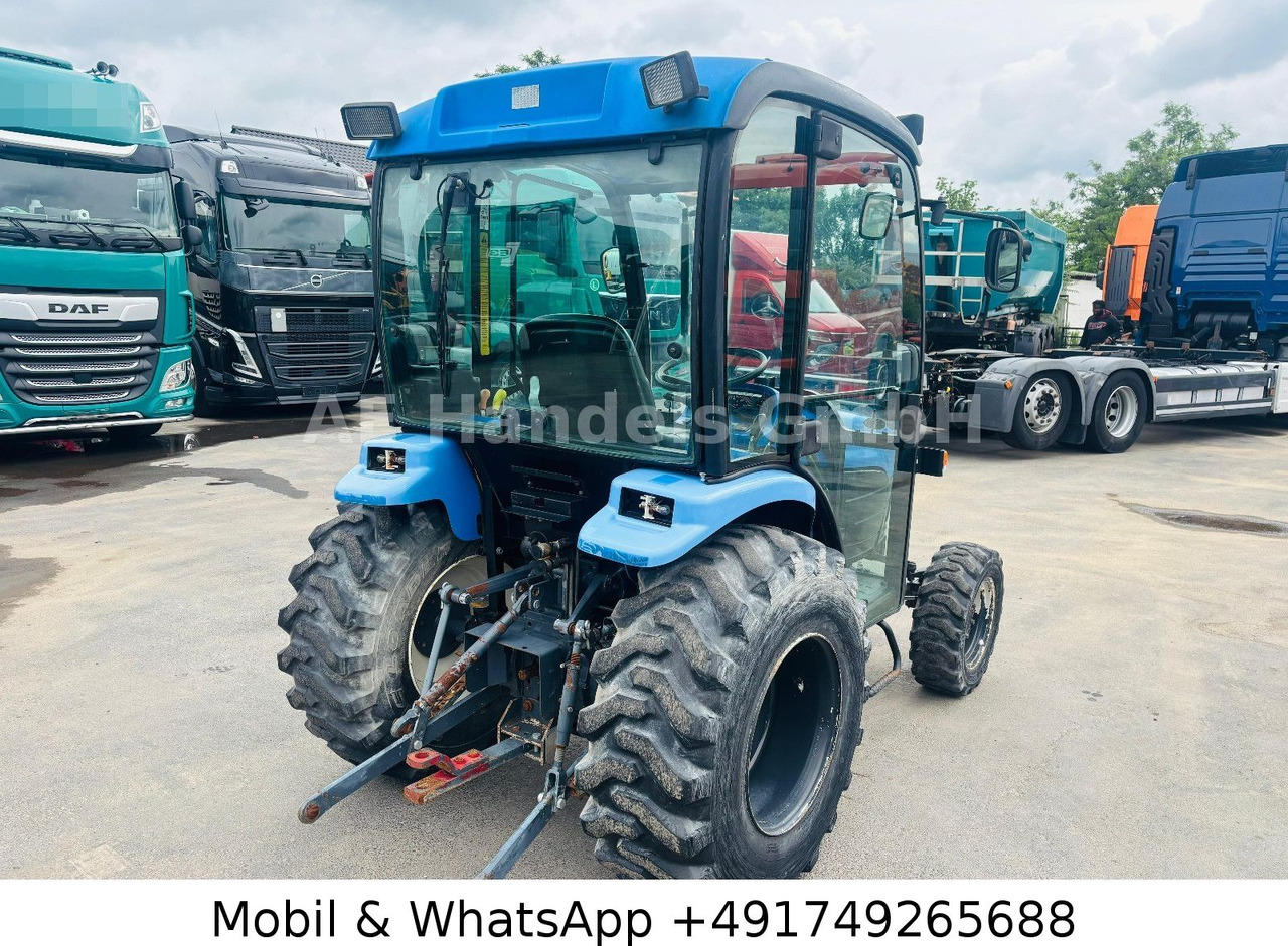 New Holland TC22D Compact Tractor *1500Std./StraßenZulassung - Traktor: das Bild 5 New Holland TC22D Compact Tractor *1500Std./StraßenZulassung - Traktor: das Bild 5