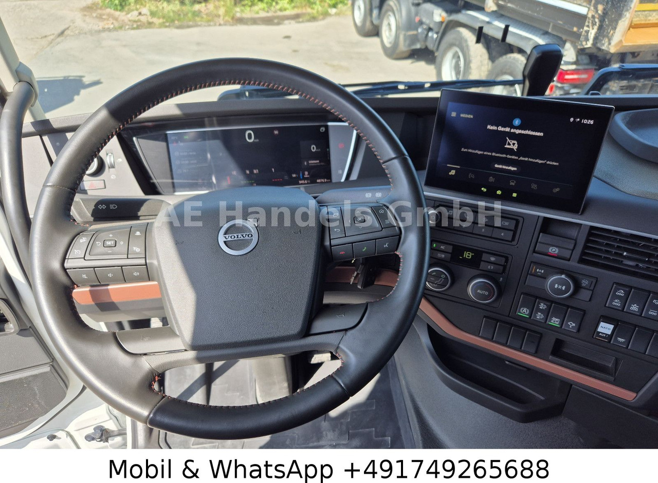 Sattelzugmaschine Volvo FH 750 Globe XL LL 8x4 *Retarder/Turbo-Compound: das Bild 28