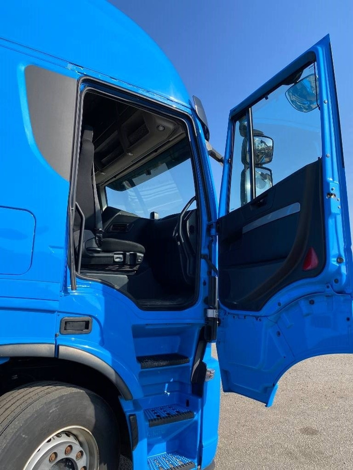 Fahrgestell LKW Iveco STRALIS 460NP LNG RETARDER: das Bild 38