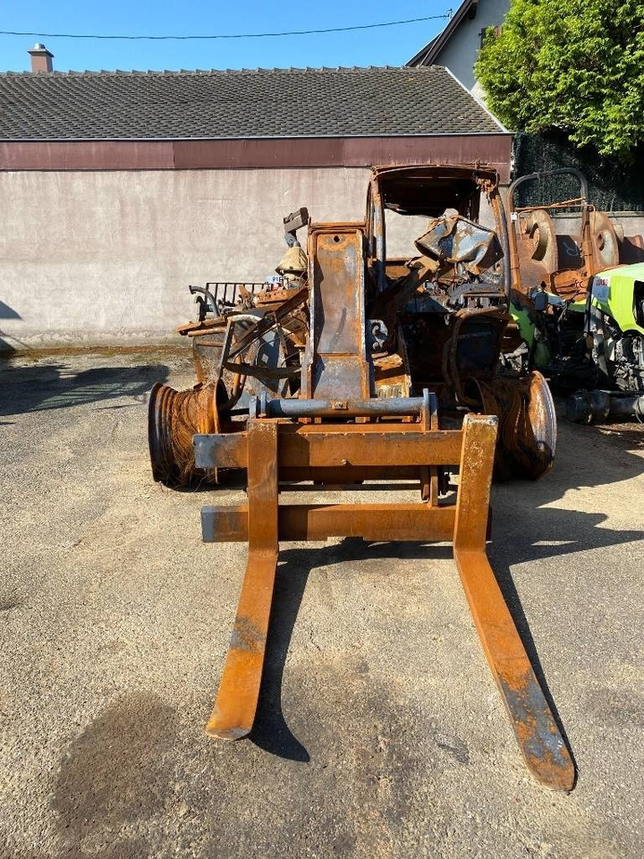 Manitou MLT 737 endommagé - Teleskoplader: das Bild 2 Manitou MLT 737 endommagé - Teleskoplader: das Bild 2