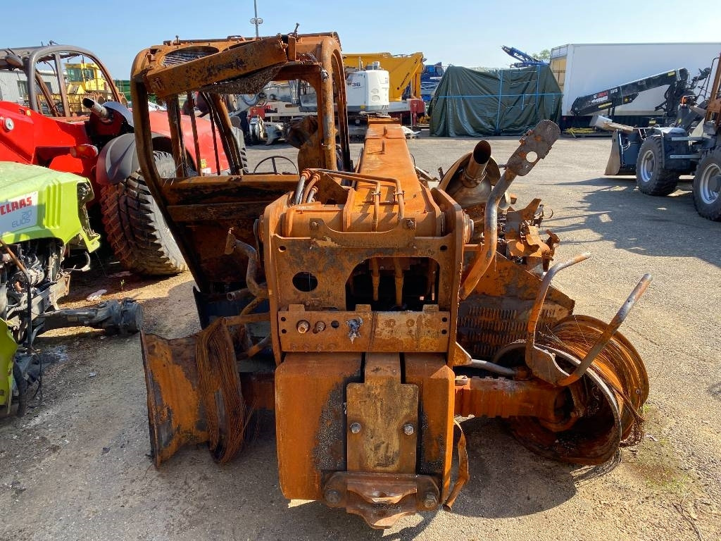 Manitou MLT 737 endommagé - Teleskoplader: das Bild 5 Manitou MLT 737 endommagé - Teleskoplader: das Bild 5