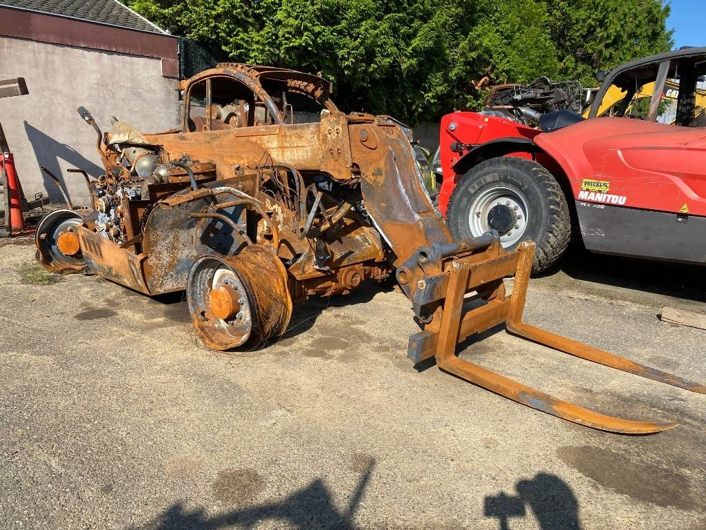 Manitou MLT 737 endommagé - Teleskoplader: das Bild 3 Manitou MLT 737 endommagé - Teleskoplader: das Bild 3