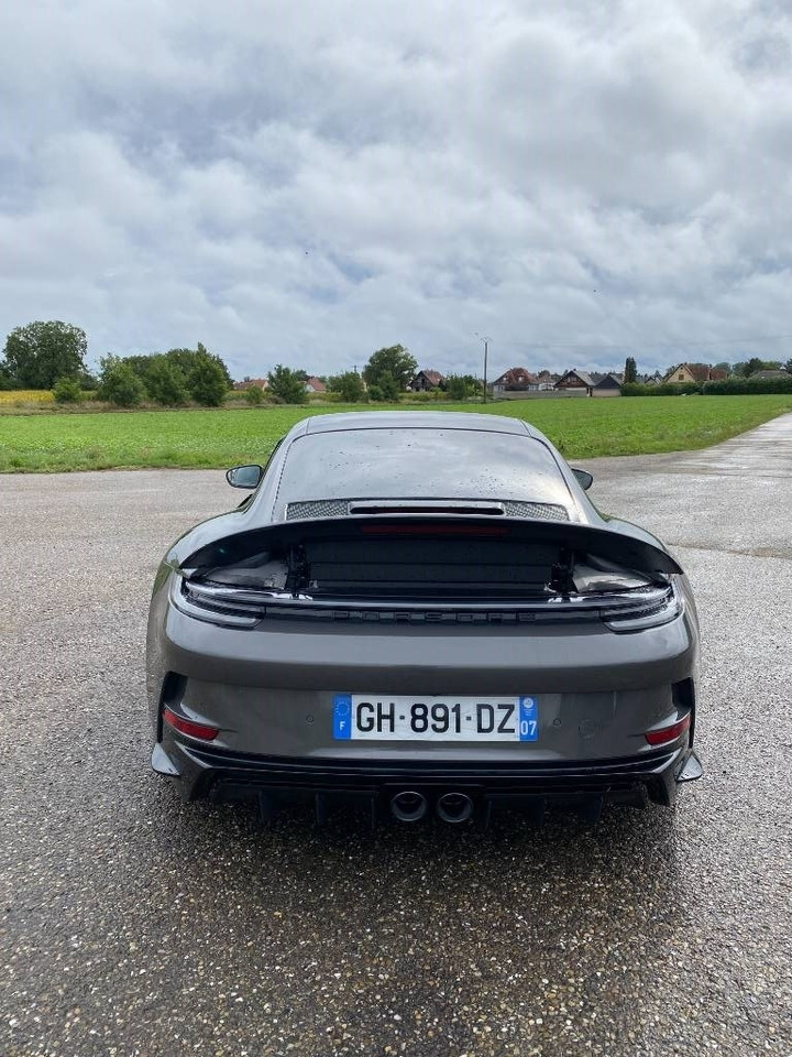 Porsche 911/ 992 - 4.0i GT3 Pack Touring 1er Main - PKW: das Bild 5 Porsche 911/ 992 - 4.0i GT3 Pack Touring 1er Main - PKW: das Bild 5