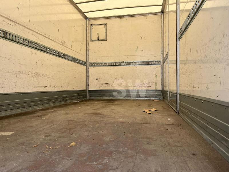 MAN TGE 5.180 - Koffer Transporter: das Bild 4 MAN TGE 5.180 - Koffer Transporter: das Bild 4