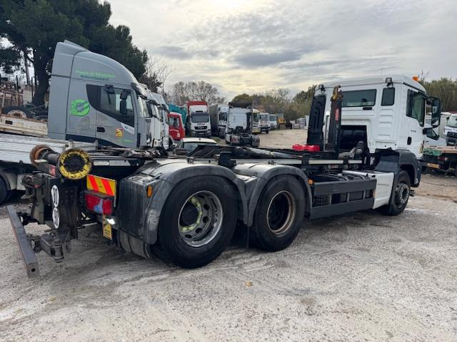 MAN TGS 28.460 AMPIROLL - Abrollkipper: das Bild 4 MAN TGS 28.460 AMPIROLL - Abrollkipper: das Bild 4