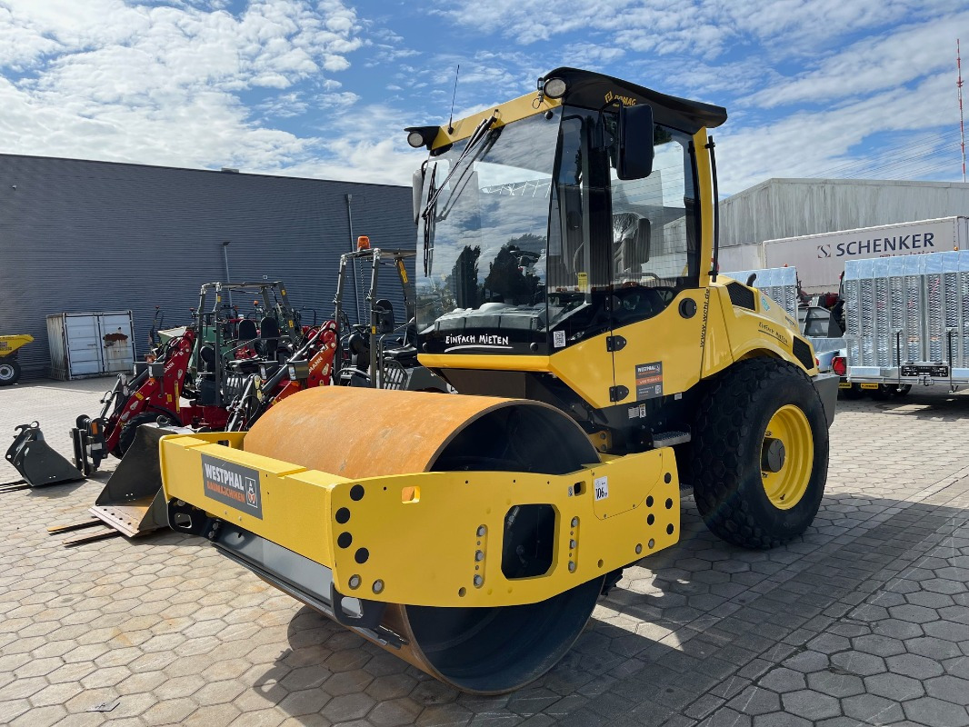 Bomag BW177D-5 - Walzen: das Bild 1 Bomag BW177D-5 - Walzen: das Bild 1