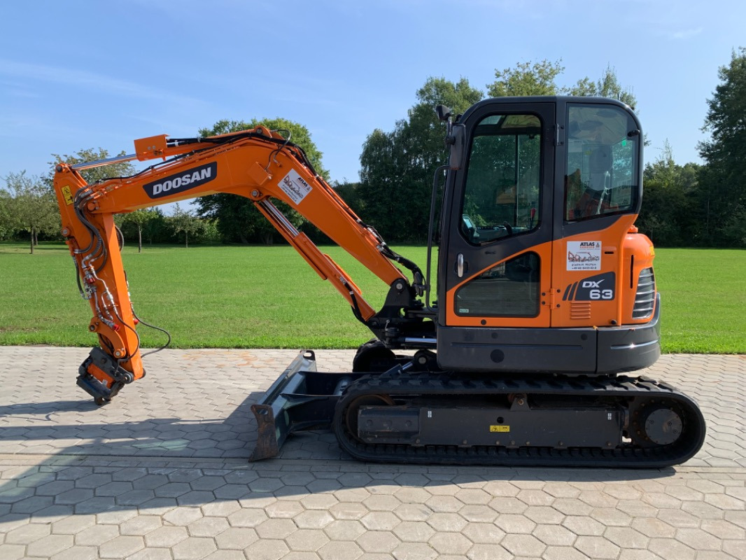 Doosan DX63-3 - Minibagger: das Bild 3 Doosan DX63-3 - Minibagger: das Bild 3