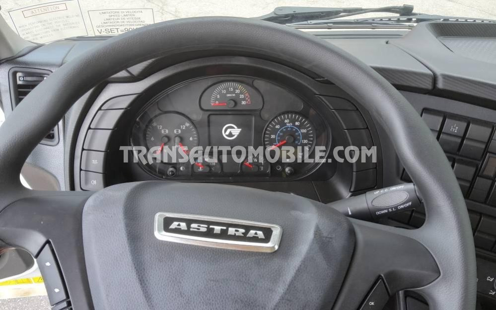 Iveco Astra HD9 64.42 12.9L TURBO DIESEL black engine hood 4100 mm WB heavy duty chassis cab 6x4 Benne/Tipper 20m³ - EXPORT OUT EU - Leasing Iveco Astra HD9 64.42 12.9L TURBO DIESEL black engine hood 4100 mm WB heavy duty chassis cab 6x4 Benne/Tipper 20m³ - EXPORT OUT EU: das Bild 13