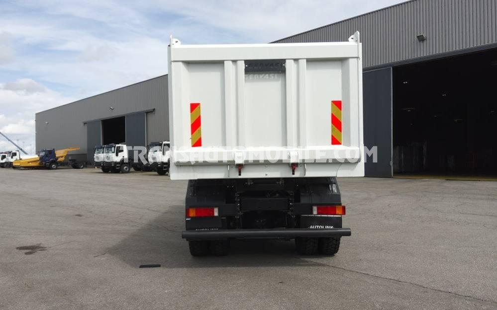 Iveco Astra HD9 64.42 12.9L TURBO DIESEL black engine hood 4100 mm WB heavy duty chassis cab 6x4 Benne/Tipper 20m³ - EXPORT OUT EU - Leasing Iveco Astra HD9 64.42 12.9L TURBO DIESEL black engine hood 4100 mm WB heavy duty chassis cab 6x4 Benne/Tipper 20m³ - EXPORT OUT EU: das Bild 12
