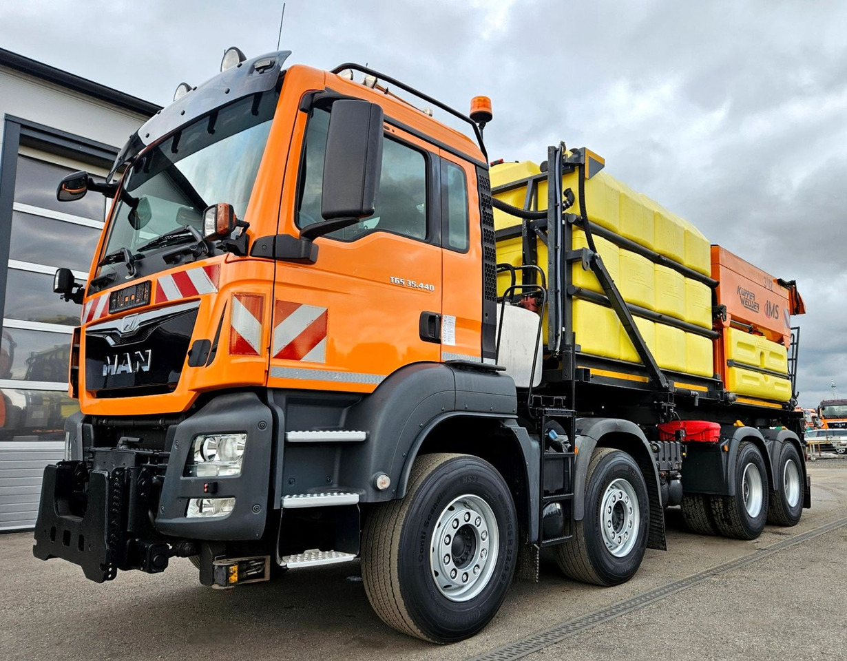 MAN TGS 35.440 8x4 BL Euro6 Winterdienst Streuer - Kipper: das Bild 1 MAN TGS 35.440 8x4 BL Euro6 Winterdienst Streuer - Kipper: das Bild 1