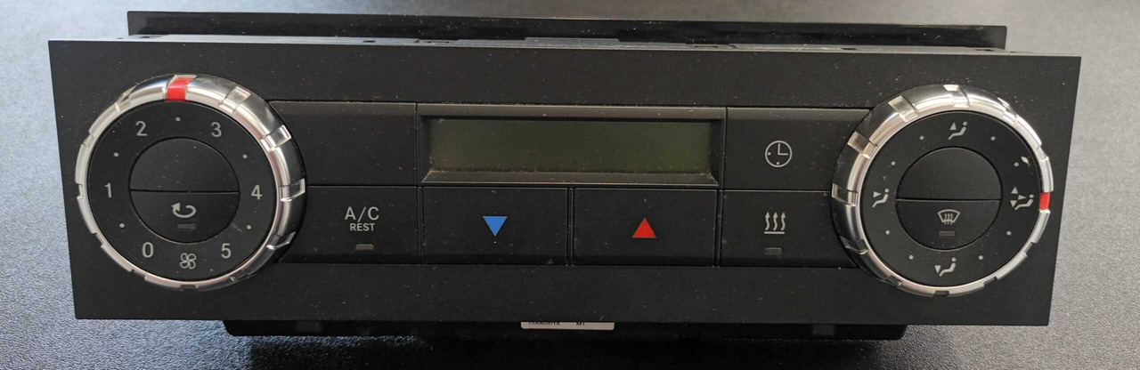 Centralina Autoradio Clima MB MP4 - Elektrische Ausrüstung: das Bild 2 Centralina Autoradio Clima MB MP4 - Elektrische Ausrüstung: das Bild 2