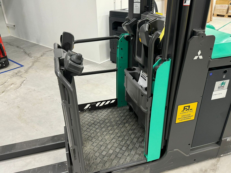 Mitsubishi OPBM10P - Kommissionierer: das Bild 5 Mitsubishi OPBM10P - Kommissionierer: das Bild 5