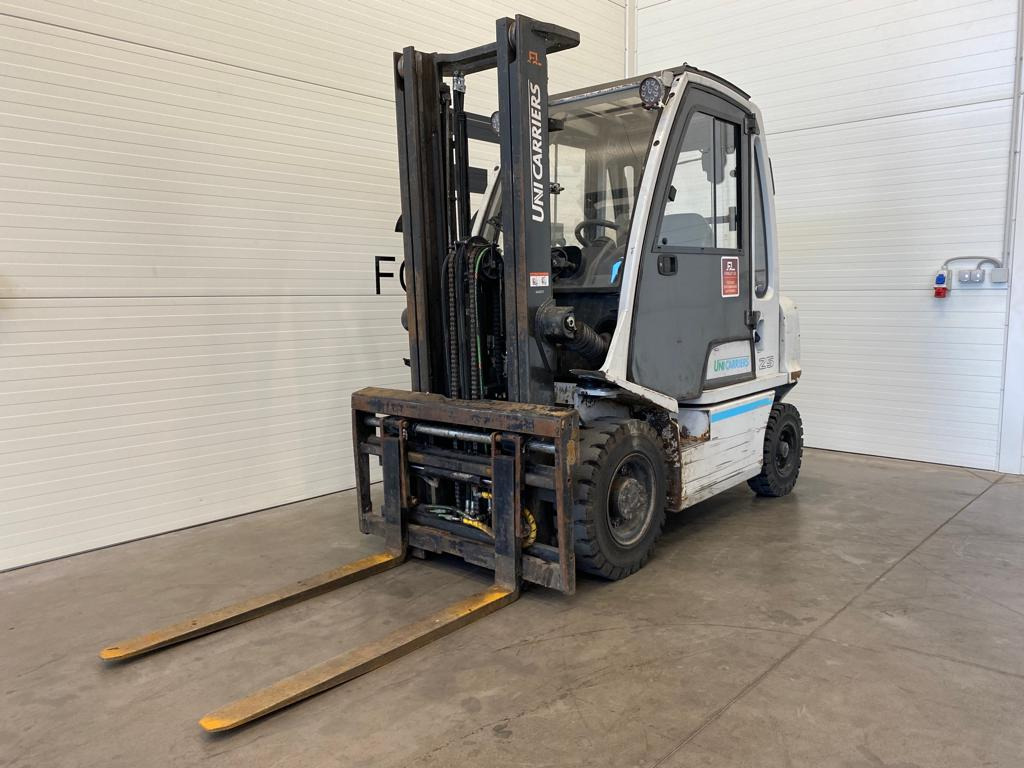 Unicarriers Y1D2A25Q - Dieselstapler: das Bild 1 Unicarriers Y1D2A25Q - Dieselstapler: das Bild 1