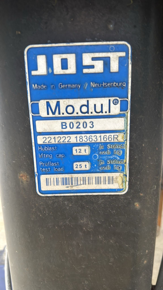 Jost B0203 12,5t - Verladerampe: das Bild 3 Jost B0203 12,5t - Verladerampe: das Bild 3