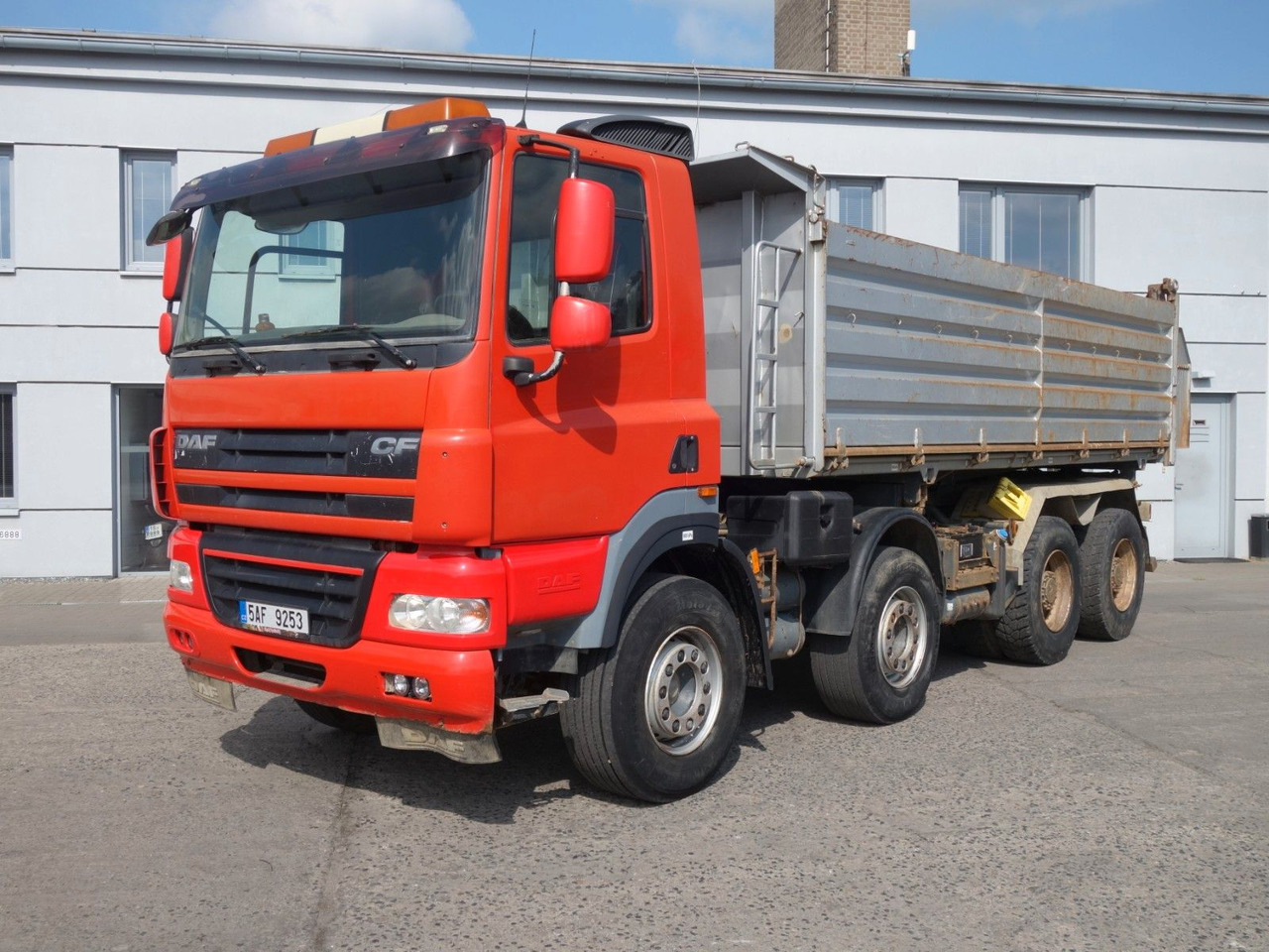 DAF CF85.410 8x4 mit Meiller - Kipper: das Bild 1 DAF CF85.410 8x4 mit Meiller - Kipper: das Bild 1