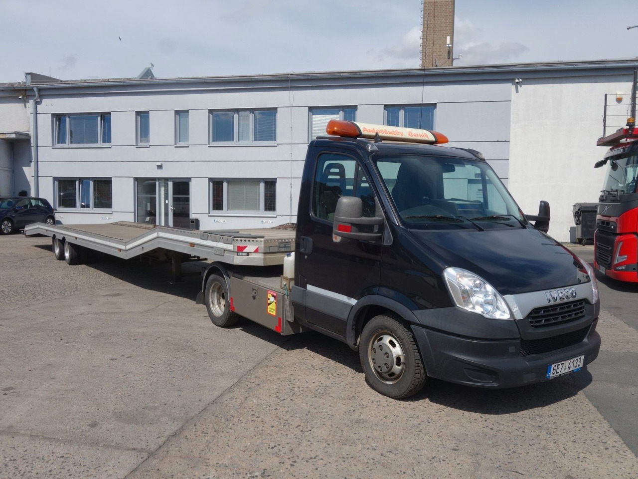 Iveco Daily 35 S 17 mit Anhänger für 3 PKW - Autotransporter LKW: das Bild 3 Iveco Daily 35 S 17 mit Anhänger für 3 PKW - Autotransporter LKW: das Bild 3