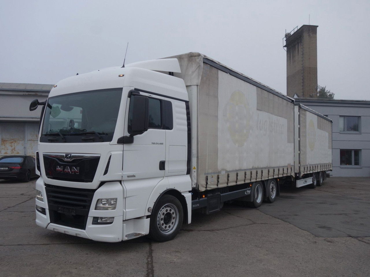 MAN TGX 24 24.460 6x2 120cm3, Durchfahren - Plane LKW: das Bild 1 MAN TGX 24 24.460 6x2 120cm3, Durchfahren - Plane LKW: das Bild 1