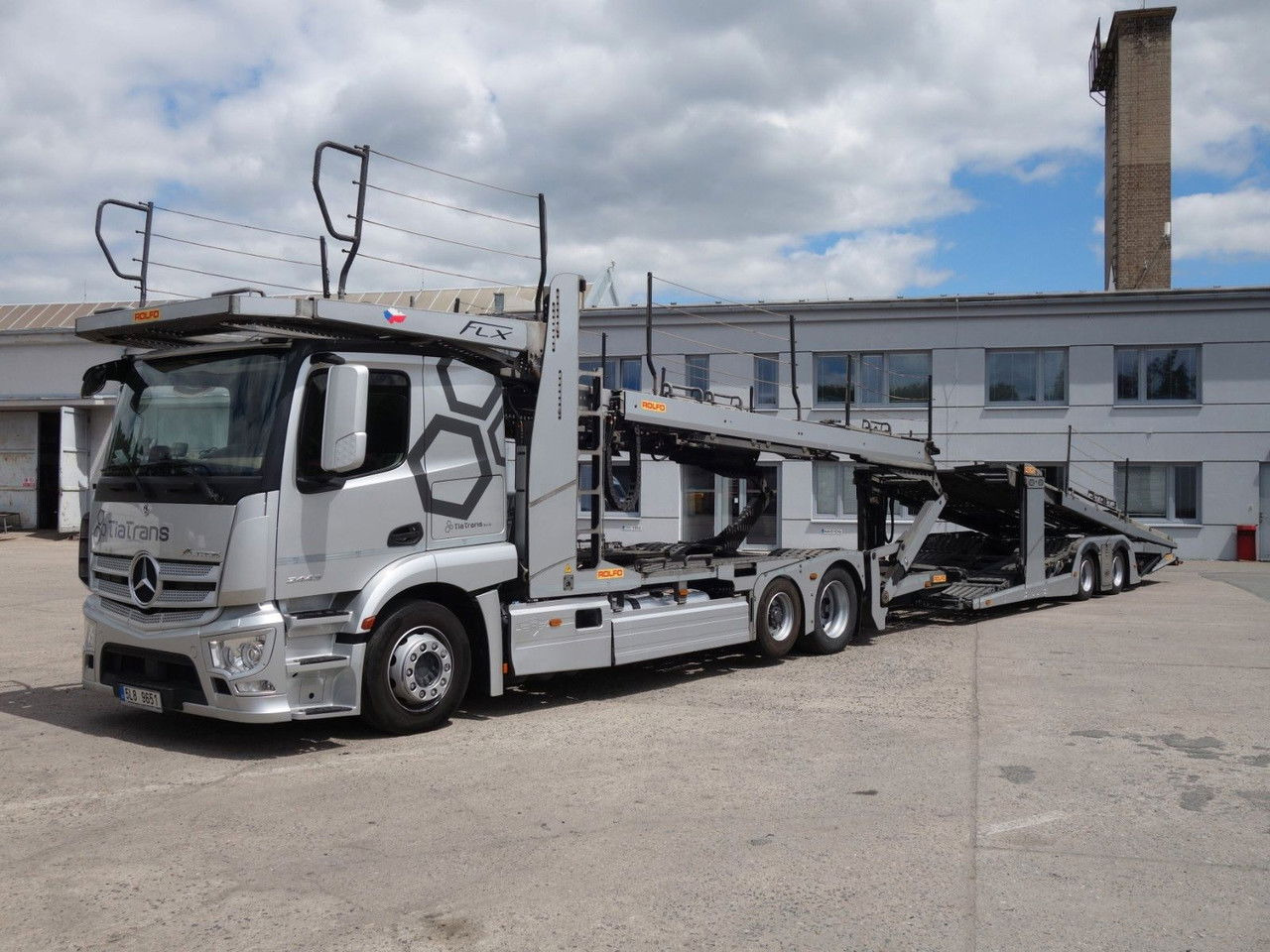 Mercedes-Benz Actros 2443 mit Rolfo FLX, Certifikation VDI - Autotransporter LKW: das Bild 1 Mercedes-Benz Actros 2443 mit Rolfo FLX, Certifikation VDI - Autotransporter LKW: das Bild 1