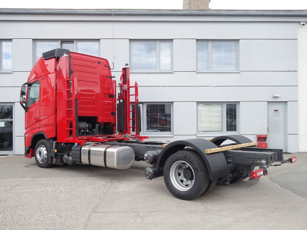 Volvo FH 13 XL 460 TC Neue fur Kassbohrer - Autotransporter LKW: das Bild 4 Volvo FH 13 XL 460 TC Neue fur Kassbohrer - Autotransporter LKW: das Bild 4
