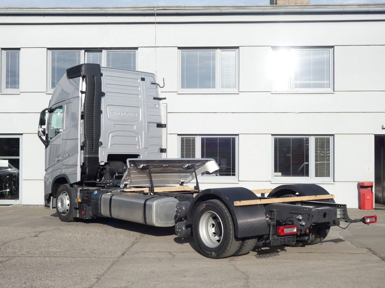 Volvo FH 13 XL 460 Turbo Compound Neue - Containerwagen/ Wechselfahrgestell LKW: das Bild 5 Volvo FH 13 XL 460 Turbo Compound Neue - Containerwagen/ Wechselfahrgestell LKW: das Bild 5