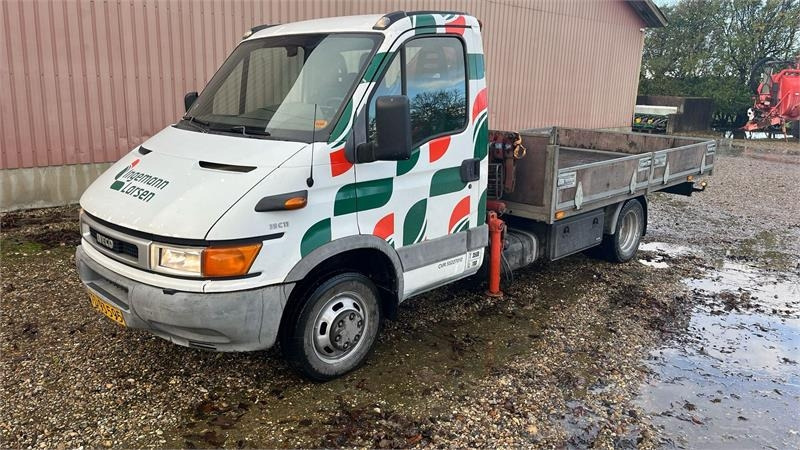 Iveco 35C11 - Pritsche Transporter: das Bild 1 Iveco 35C11 - Pritsche Transporter: das Bild 1