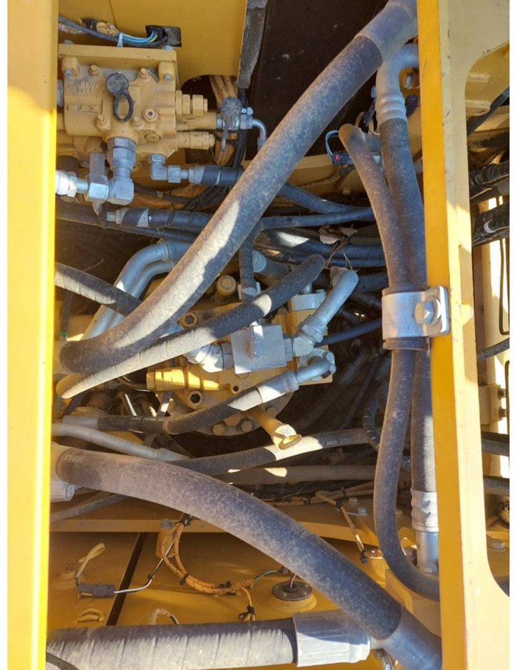 Kettenbagger CAT 320EL: das Bild 11