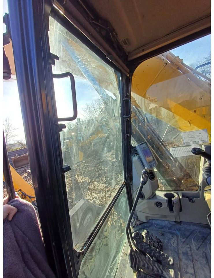 Kettenbagger CAT 320EL: das Bild 11 Kettenbagger CAT 320EL: das Bild 11
