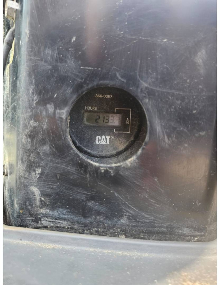 CAT 305.5E2CR - Kettenbagger: das Bild 5 CAT 305.5E2CR - Kettenbagger: das Bild 5
