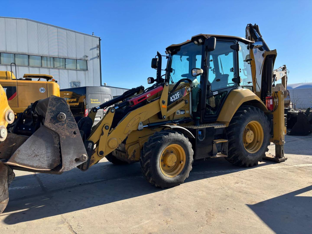 CAT 432F2 - Baggerlader: das Bild 1 CAT 432F2 - Baggerlader: das Bild 1