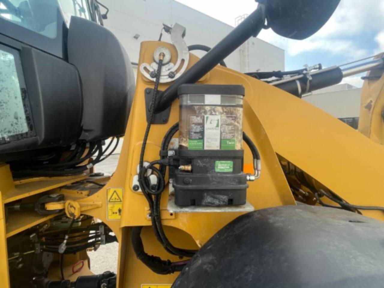 Radlader CAT 914K: das Bild 13