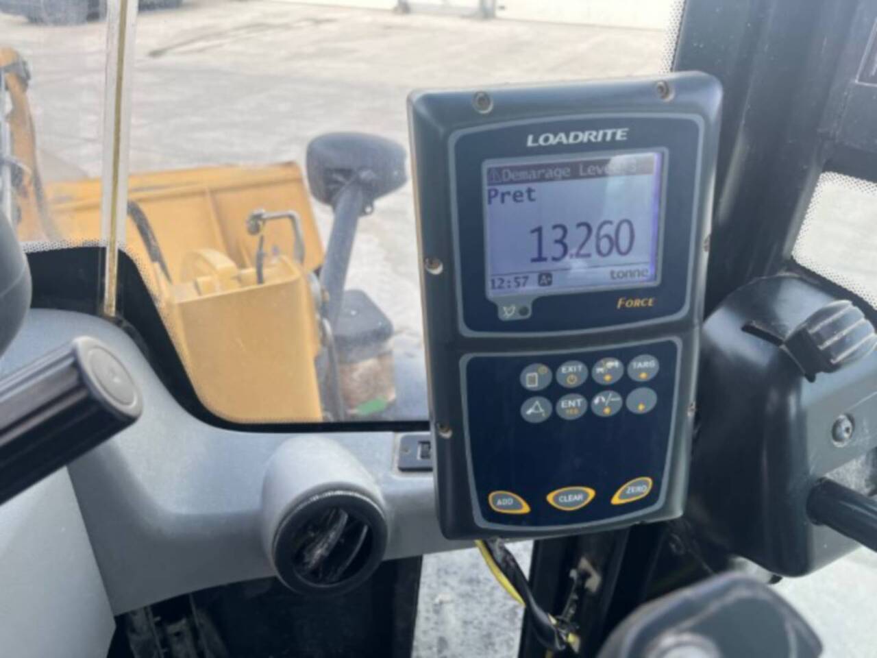 Radlader CAT 914K: das Bild 9