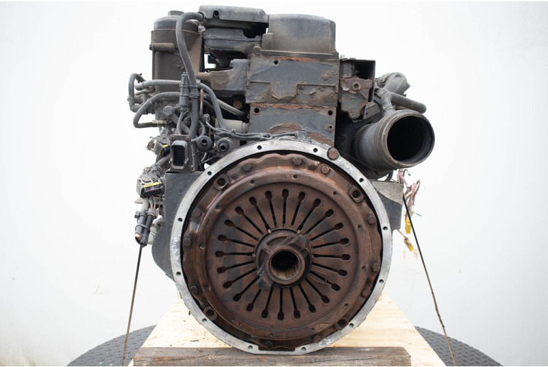 MAN D0836LFL40 EURO2 240 PS - Motor für LKW: das Bild 4 MAN D0836LFL40 EURO2 240 PS - Motor für LKW: das Bild 4