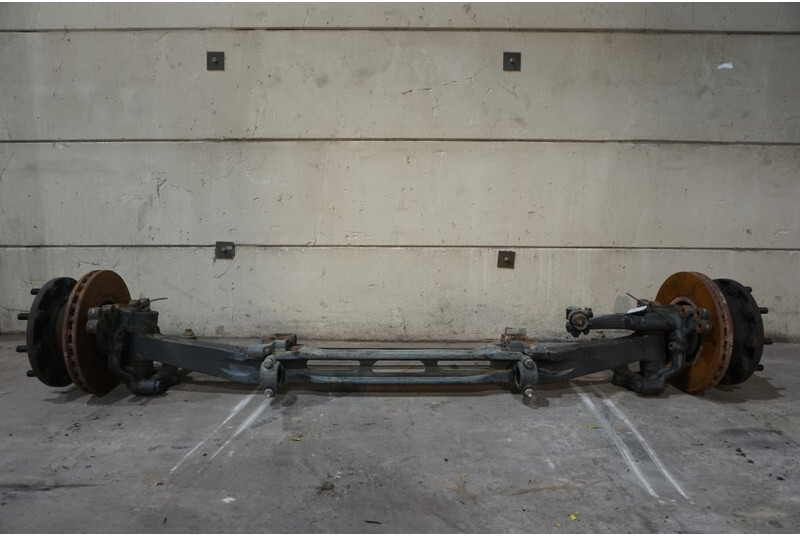 Mercedes-Benz F-8/C22.5 RECHT - Vorderachse für LKW: das Bild 1 Mercedes-Benz F-8/C22.5 RECHT - Vorderachse für LKW: das Bild 1