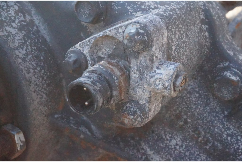 Mercedes-Benz HD7/56DGS-13 28/21 X 4.00 - Hinterachse für LKW: das Bild 3 Mercedes-Benz HD7/56DGS-13 28/21 X 4.00 - Hinterachse für LKW: das Bild 3