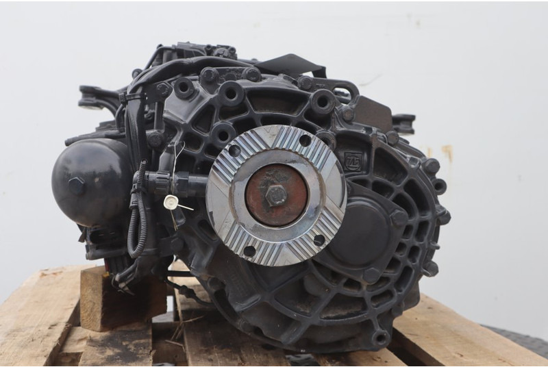 ZF 6AS800OD - Getriebe für LKW: das Bild 4 ZF 6AS800OD - Getriebe für LKW: das Bild 4