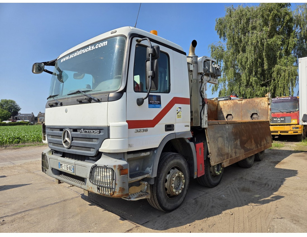 Mercedes Actros 3236 8x4 2-Side Tipper EPS Gearbox 3 Pedals - Kipper: das Bild 5 Mercedes Actros 3236 8x4 2-Side Tipper EPS Gearbox 3 Pedals - Kipper: das Bild 5