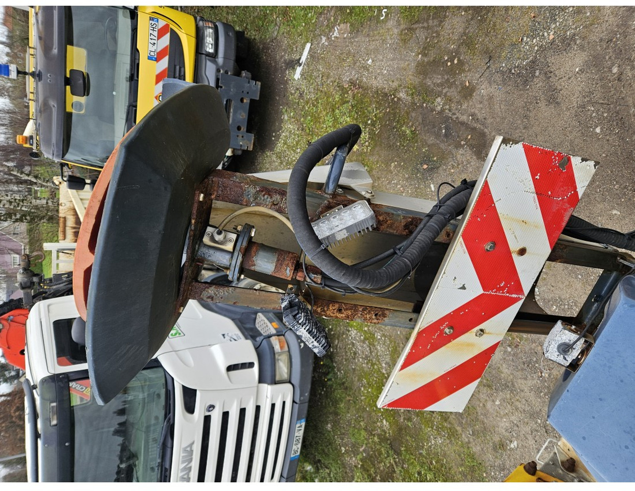 Renault Kerax 450 4x4 Salt spreader Gritter - Kipper: das Bild 5 Renault Kerax 450 4x4 Salt spreader Gritter - Kipper: das Bild 5