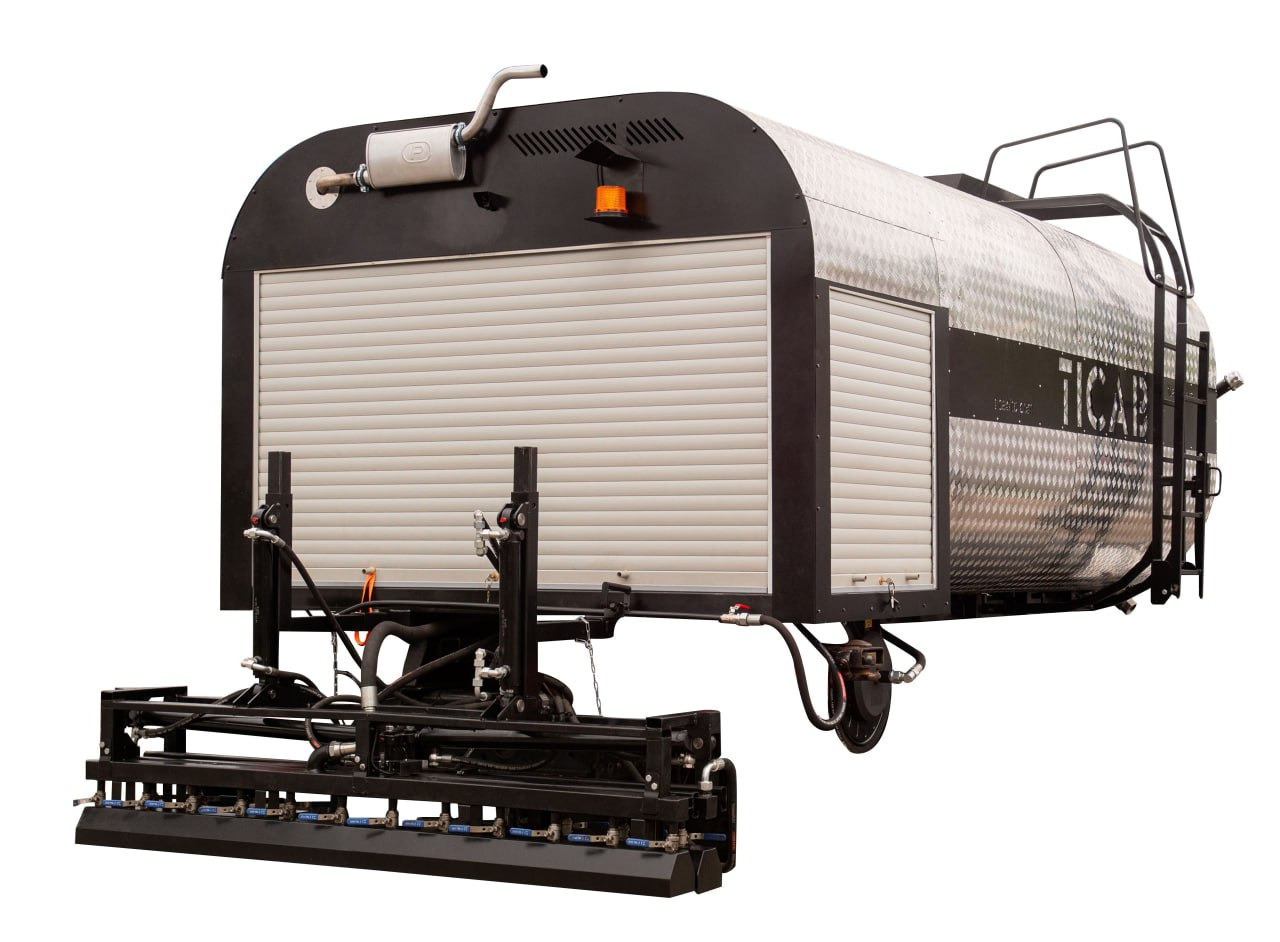 TICAB Asphalt Distributor, 8000 L, Аutonomous Asphalt Sprayer, Manufacturer - Betonpumpe: das Bild 2 TICAB Asphalt Distributor, 8000 L, Аutonomous Asphalt Sprayer, Manufacturer - Betonpumpe: das Bild 2