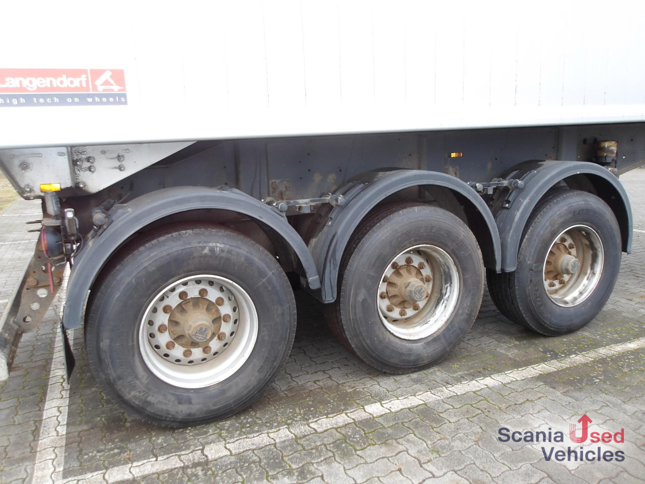 LANGENDORF SKA 24/30 - 29m³ - ALUKASTEN - LIFT - BPW - - Kipper Auflieger: das Bild 5 LANGENDORF SKA 24/30 - 29m³ - ALUKASTEN - LIFT - BPW - - Kipper Auflieger: das Bild 5