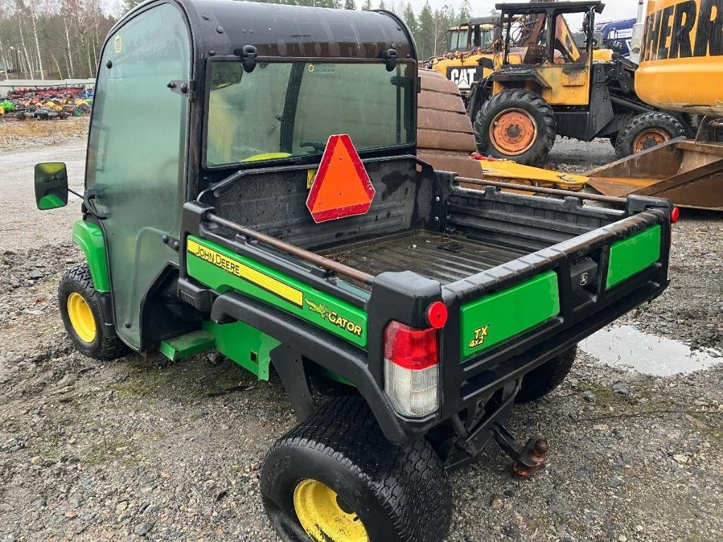 John Deere Gator 4x2, for parts - Quad: das Bild 2 John Deere Gator 4x2, for parts - Quad: das Bild 2