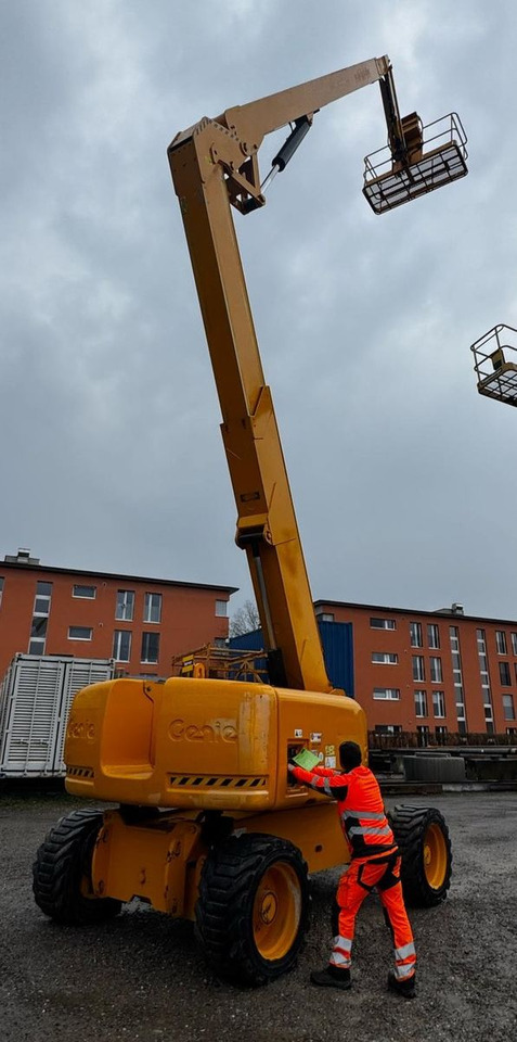 Genie Z-80/60, 24.4meter height - LKW mit Arbeitsbühne: das Bild 2 Genie Z-80/60, 24.4meter height - LKW mit Arbeitsbühne: das Bild 2