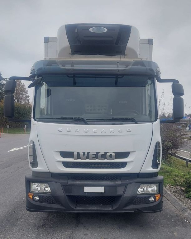 Iveco 140 E25 Eurocargo, E5, Carrier Supra 850 - Kühlkoffer LKW: das Bild 2 Iveco 140 E25 Eurocargo, E5, Carrier Supra 850 - Kühlkoffer LKW: das Bild 2