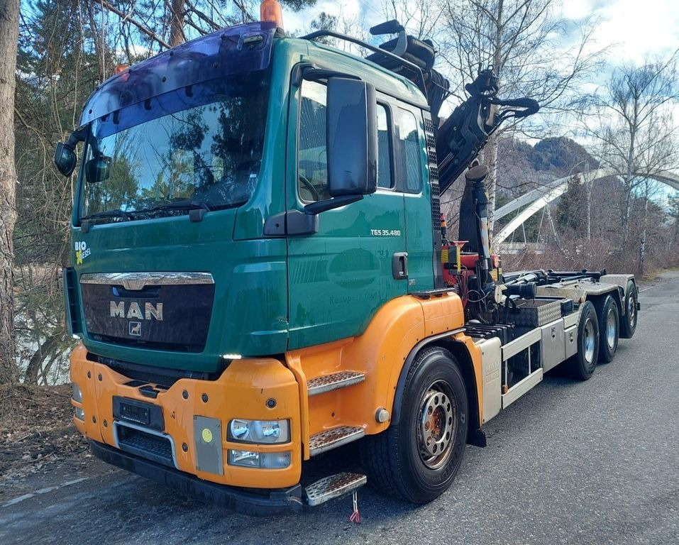 MAN TGS 35.480 8x4, E5, Fassi F235CXP Kran+Abroll - Autokran, Abrollkipper: das Bild 2 MAN TGS 35.480 8x4, E5, Fassi F235CXP Kran+Abroll - Autokran, Abrollkipper: das Bild 2