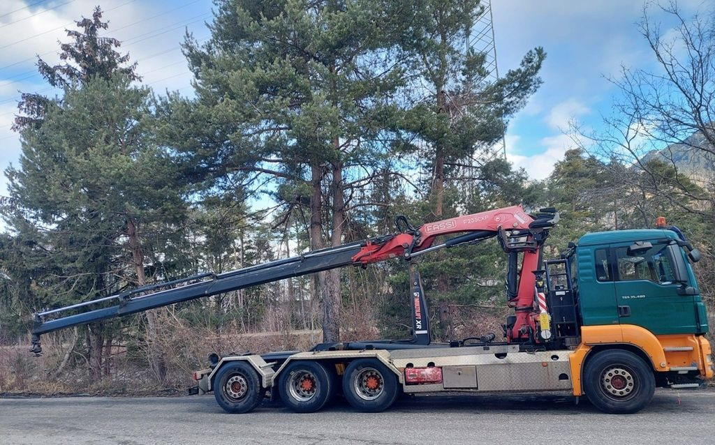MAN TGS 35.480 8x4, E5, Fassi F235CXP Kran+Abroll - Autokran, Abrollkipper: das Bild 3 MAN TGS 35.480 8x4, E5, Fassi F235CXP Kran+Abroll - Autokran, Abrollkipper: das Bild 3