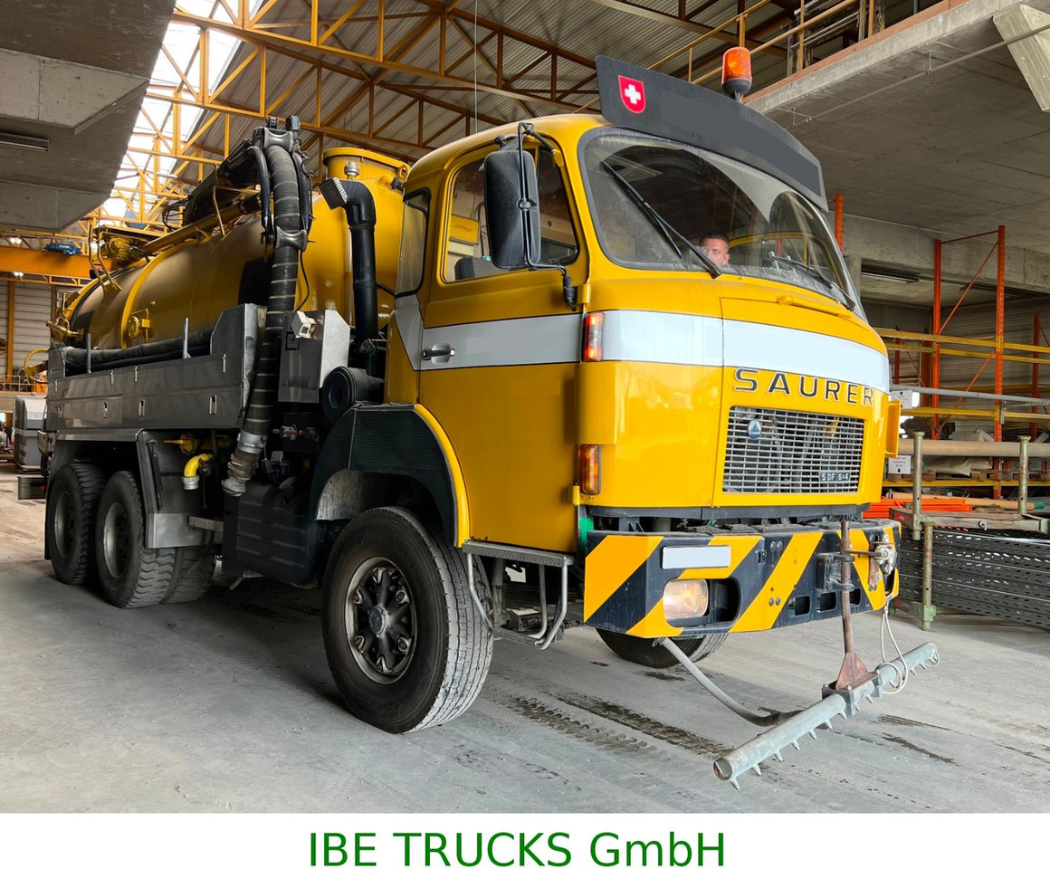 Saurer 5 DF 6x4, Kaiser - Saug-/ Spülfahrzeug: das Bild 1 Saurer 5 DF 6x4, Kaiser - Saug-/ Spülfahrzeug: das Bild 1