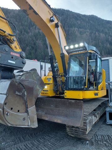 Volvo ECR235 DL, 2 Schaufeln, 11590hours, OIL Quick - Kettenbagger: das Bild 3 Volvo ECR235 DL, 2 Schaufeln, 11590hours, OIL Quick - Kettenbagger: das Bild 3