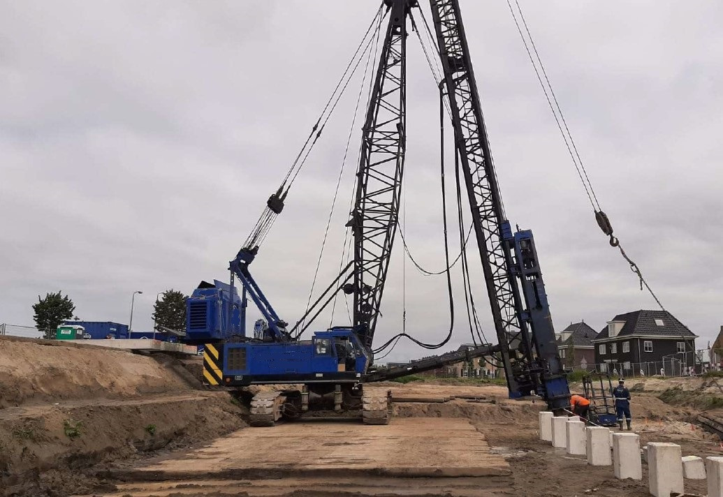 HITACHI KH300-3 PD - Raupenkran: das Bild 2 HITACHI KH300-3 PD - Raupenkran: das Bild 2