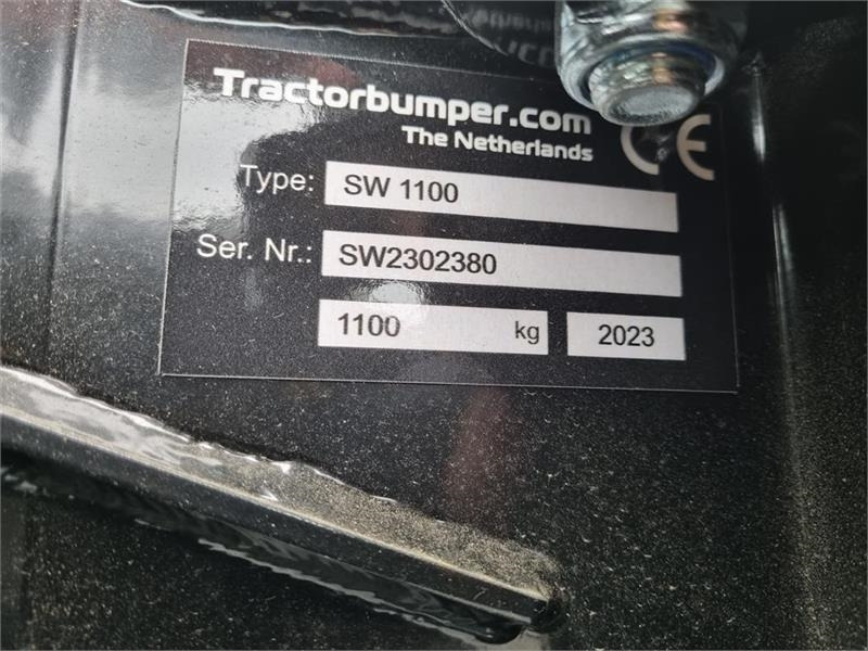 Tractor Bumper 1100 - Gegengewicht für Landmaschine: das Bild 4 Tractor Bumper 1100 - Gegengewicht für Landmaschine: das Bild 4