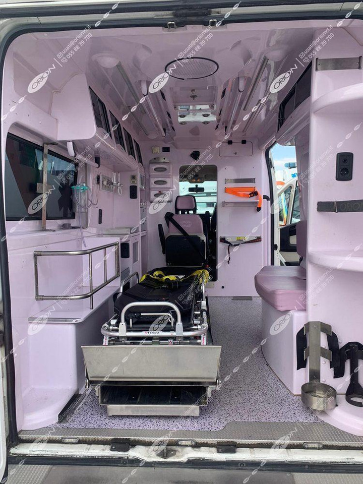 ORION FIAT 250 DUCATO - Krankenwagen: das Bild 5 ORION FIAT 250 DUCATO - Krankenwagen: das Bild 5